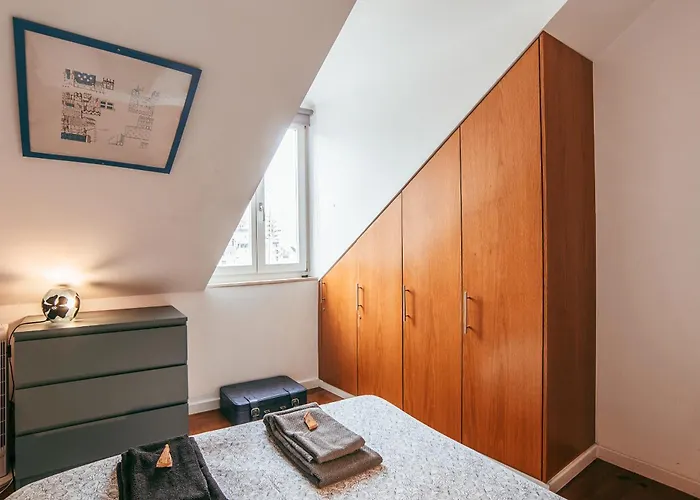 & Typical By Gt House *