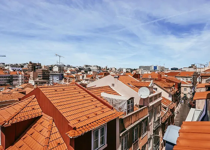 & Typical By Gt House Apartment *