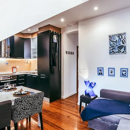 & Typical By Gt House Apartment